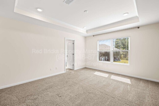 Building Photo - 229 Quinn Rd