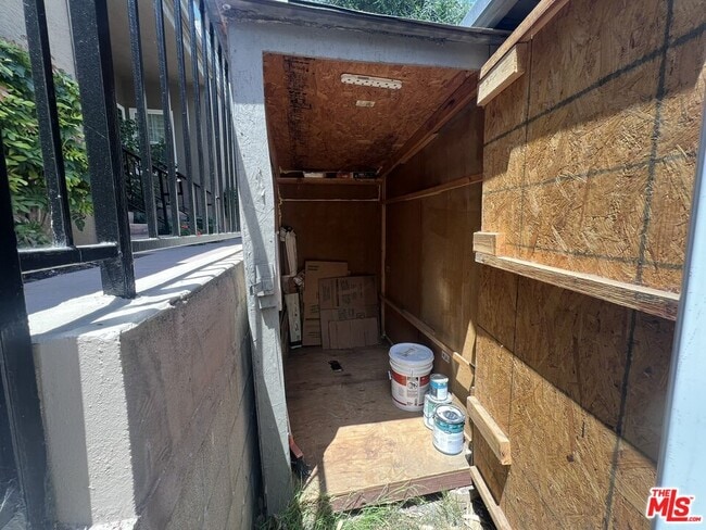 Building Photo - 2019 Cypress Ave.