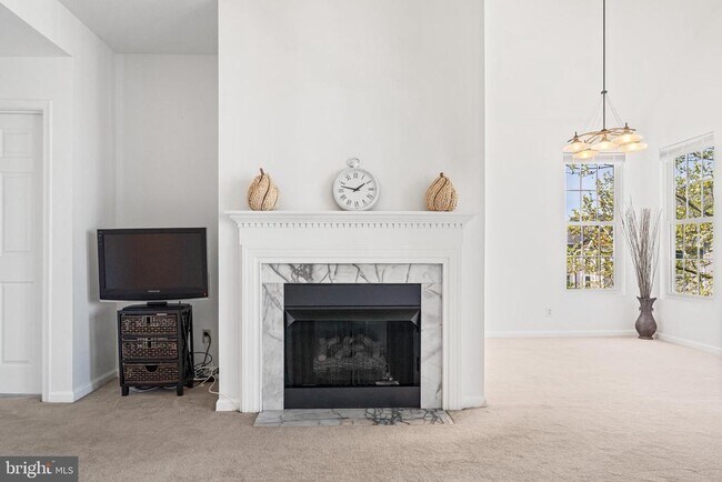 Building Photo - 46628 Drysdale Terrace