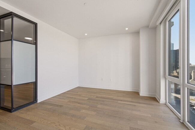 Building Photo - 37 L St SE