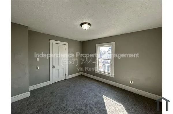 Building Photo - 1813 E 30th St