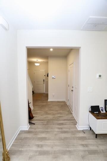 Building Photo - 1049 Crescent Moon Lp