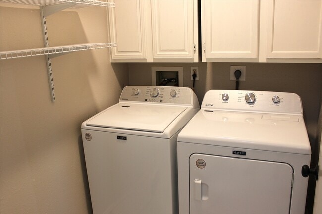 Building Photo - 1210 Three Forks Dr