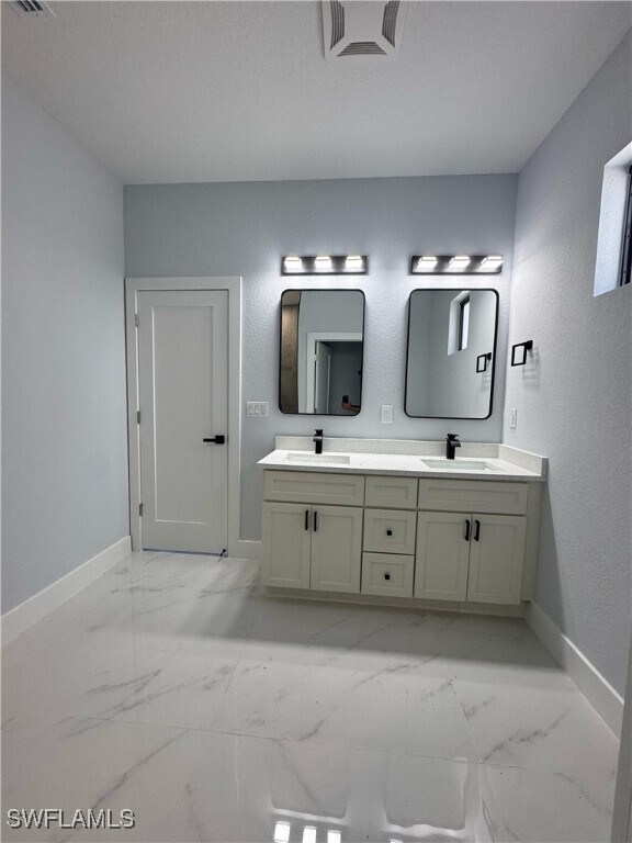 Building Photo - 517 Johns Ave