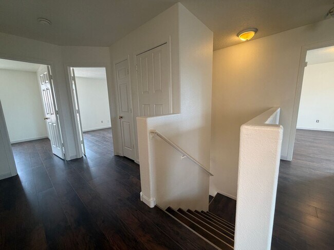 Building Photo - Chicoma Way 1832 NW