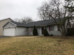 Building Photo - 448 Independence Ln