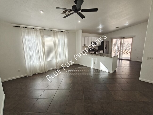 Building Photo - 2289 W Enchantment Pl