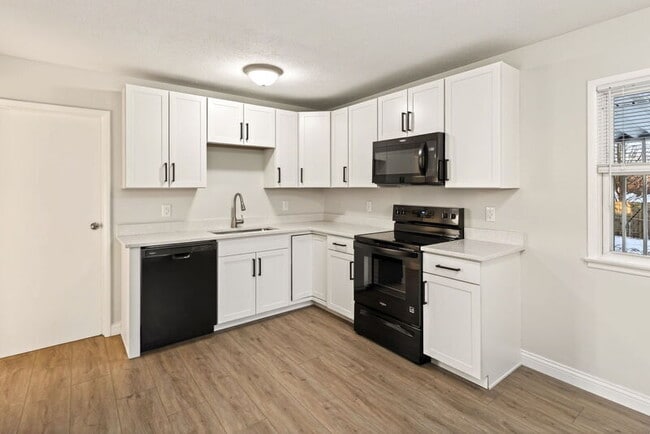 Building Photo - 268 Bedford Ave