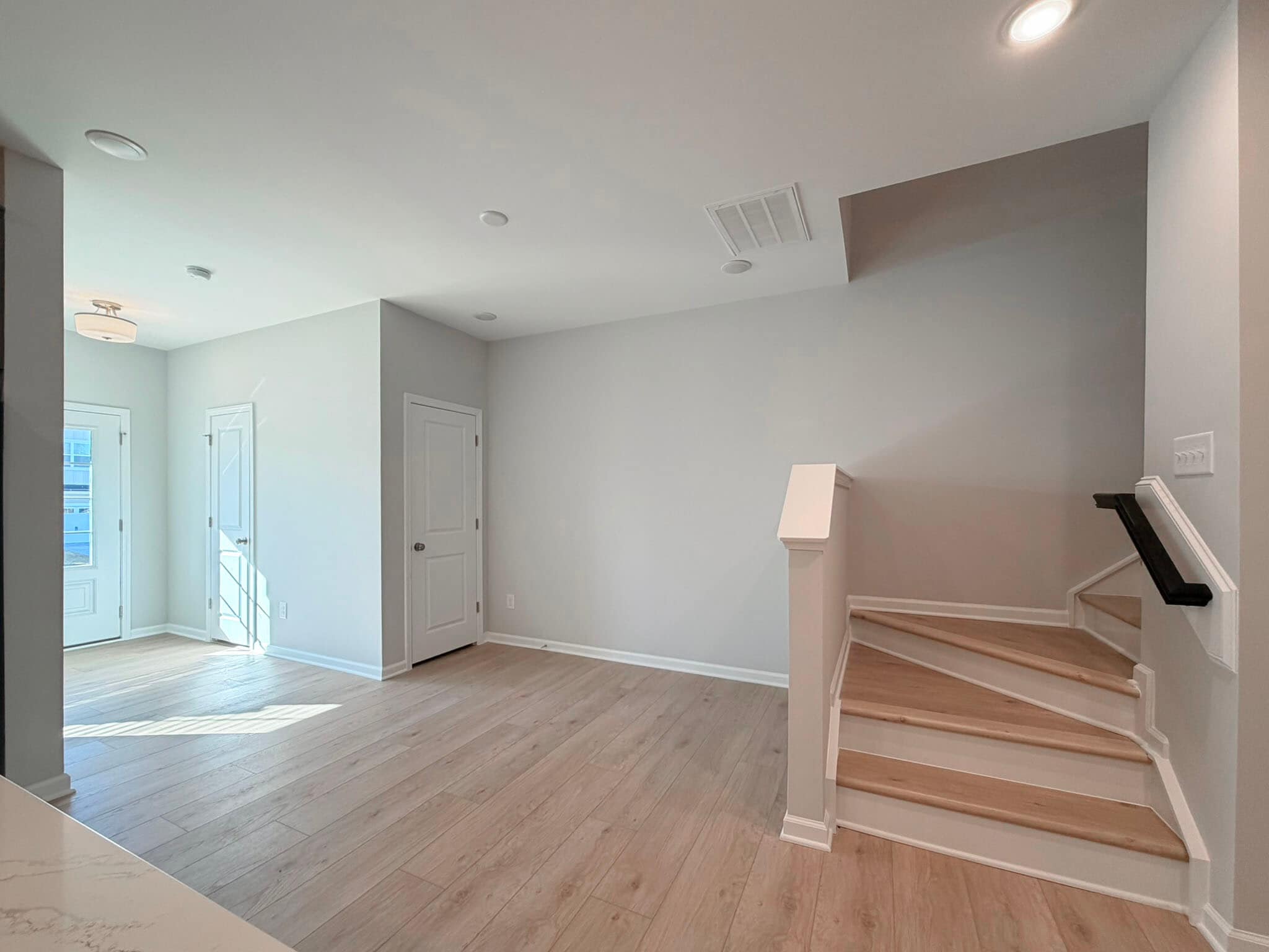 Building Photo - 2459 Englemann Dr