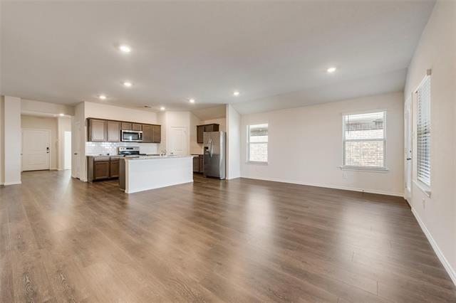 Building Photo - 4016 Huntington Dr