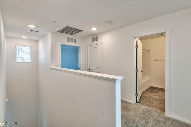 Building Photo - 12146 Scarlet Ember Rd