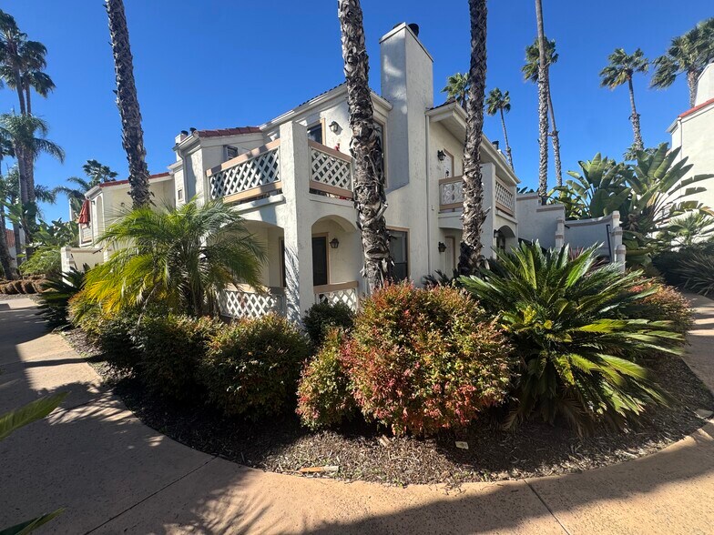 Exterior (unit is ground floor) - 9408 Twin Trails Dr