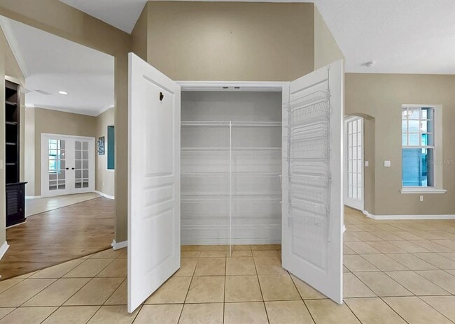 Building Photo - 5704 Sea Trout Pl