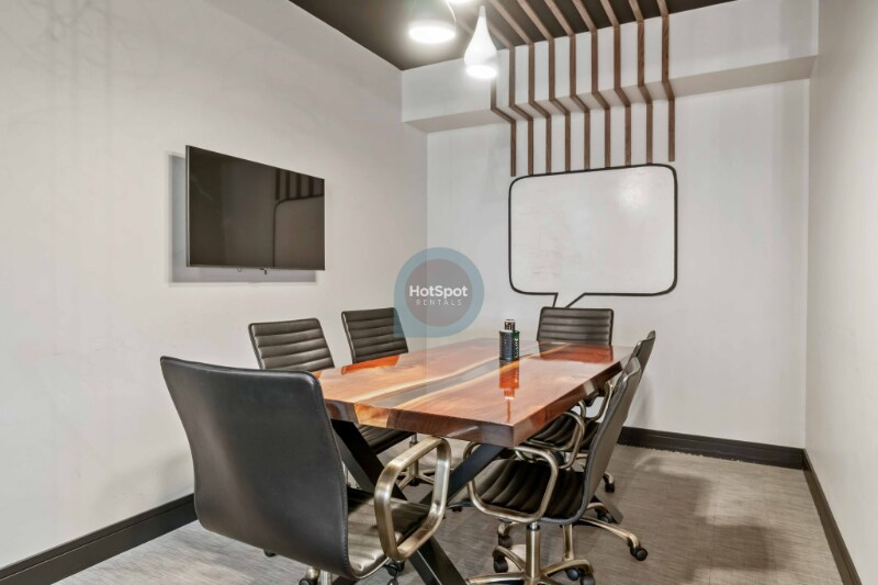 Building Photo - 1197 S Michigan Ave