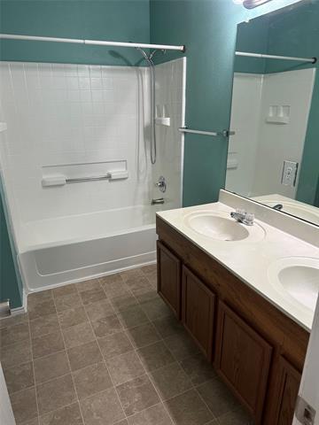 Building Photo - 114 Angelina Dr