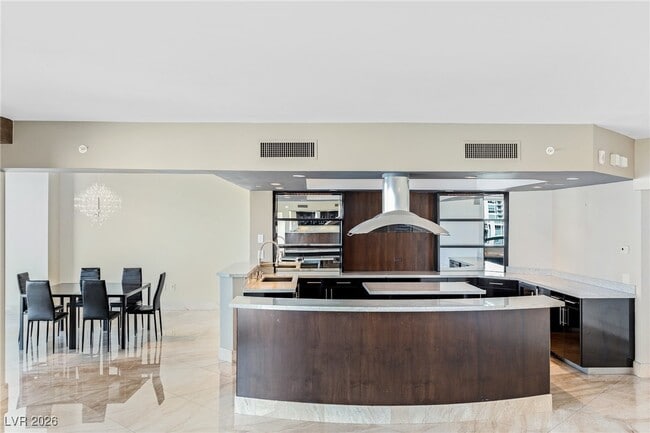 Building Photo - 2777 Paradise Rd