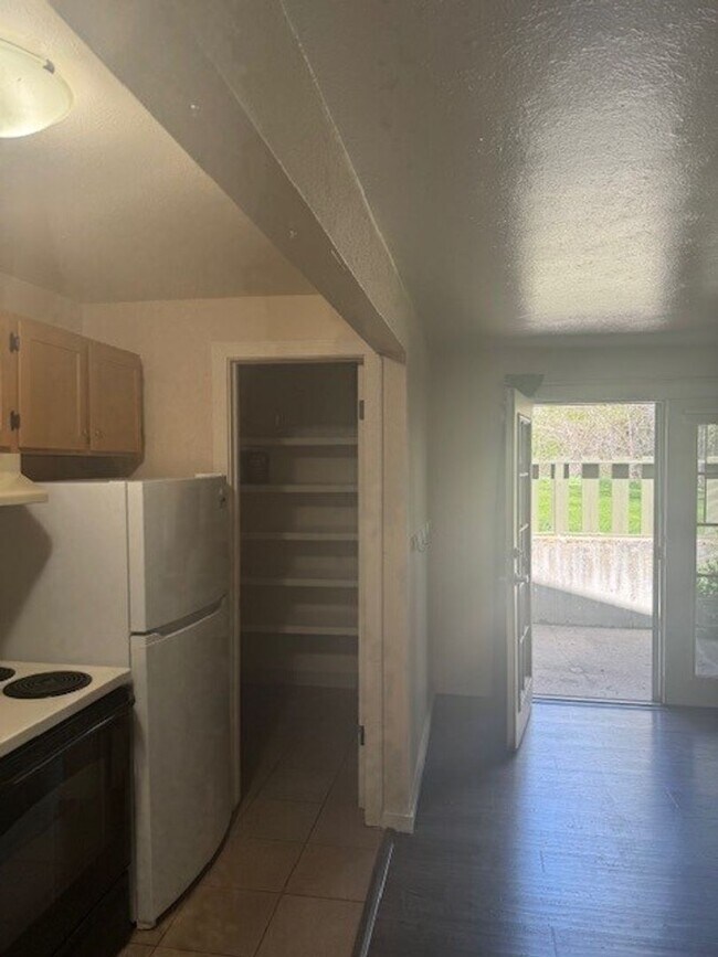 Building Photo - Niwot Condo