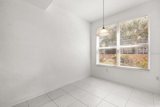 Building Photo - 409 Hilgard Cove