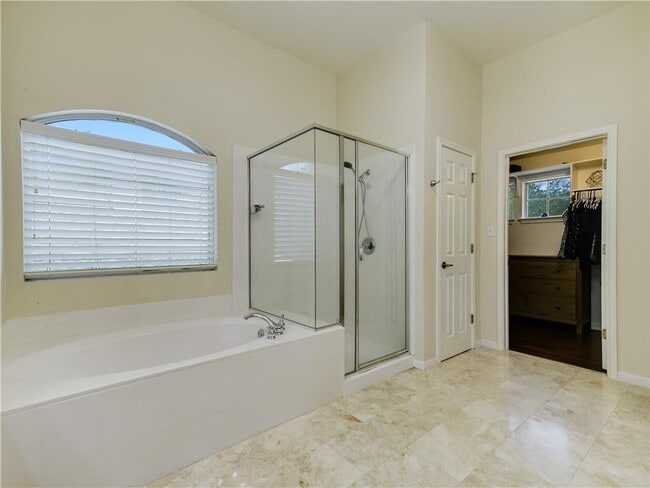 Building Photo - 11512 Brandon Parke Trail