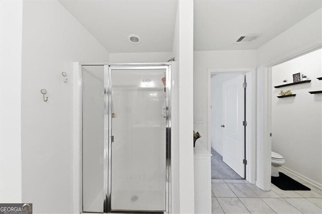 Building Photo - 5527 Radford Loop