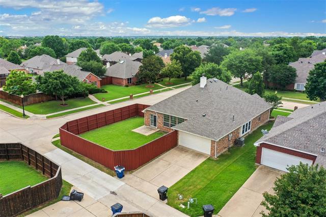 Building Photo - 9914 Goldenrod Dr