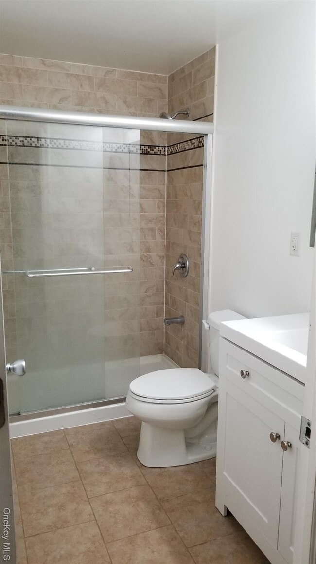 Building Photo - 27 Inwood Ave