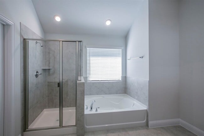 Building Photo - 509 Christel Sun Ln