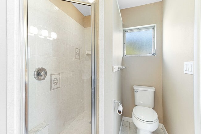 Building Photo - 1116 Eden Dr