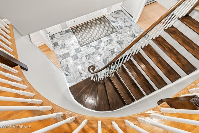 Building Photo - 25 Muncy Dr