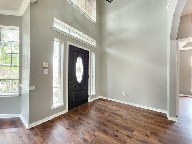 Building Photo - 2546 Acadiana Ln