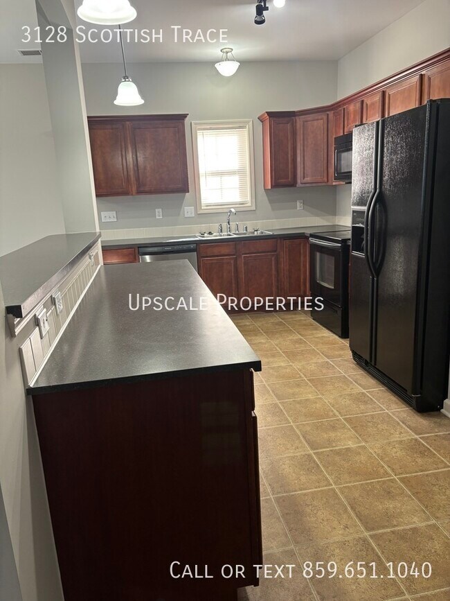 Building Photo - 3128 Scottish Trace