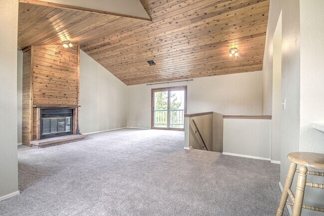 Building Photo - Breck Downtown Duplex.  Best location in all of Breck.  3 Bedroom.  GEAR GARAGE.