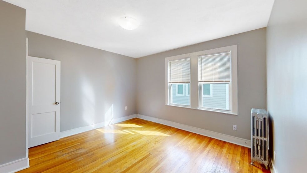 Building Photo - 63 Whitten St