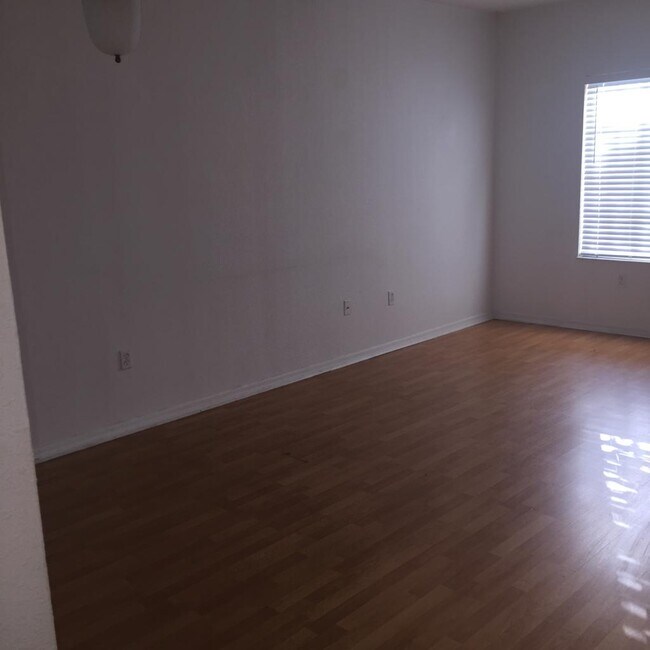 Building Photo - 6940 NW 179th St