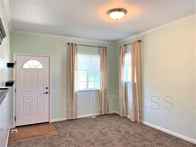 Building Photo - 13567 S Florenza Way