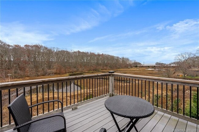 Building Photo - 33 Marshfield Rd