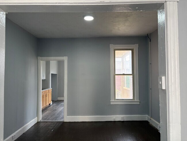 Building Photo - 13-15 Cleveland Avenue
