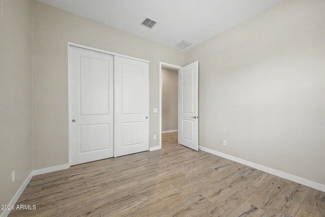 Building Photo - 1899 N 140th Dr