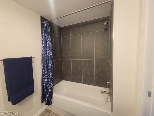 Building Photo - 8313 Bernwood Cove Loop