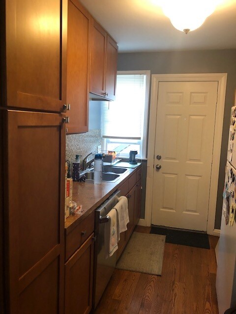 Building Photo - 1343 Ida Ave