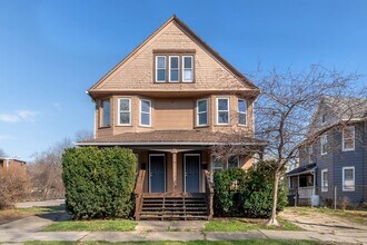 Building Photo - 679-703 Sherman St