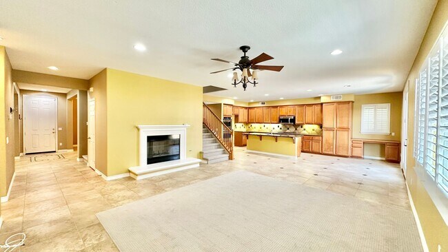 Building Photo - Wonderful Executive Style Two-Story Home in Beautiful Murrieta Oaks Community!