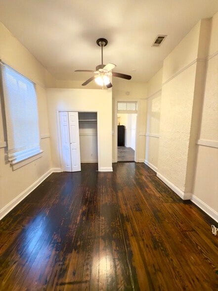 Building Photo - 3020 General Taylor St