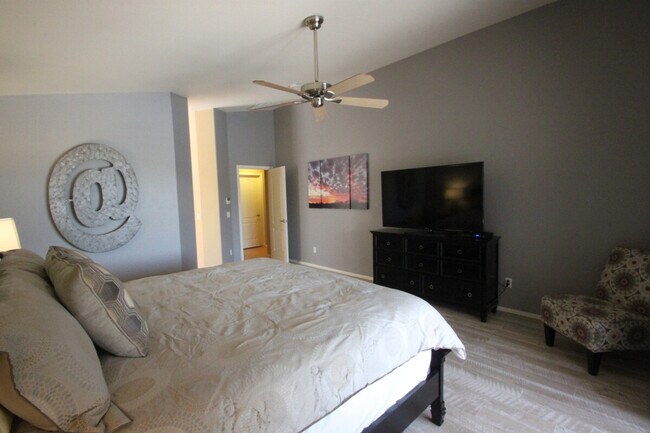 Building Photo - 34018 N Pate Pl