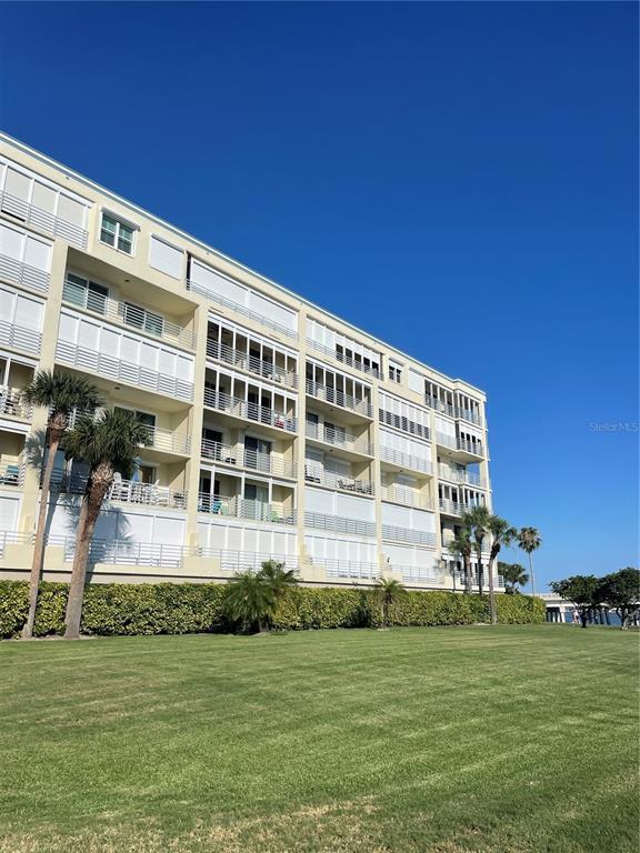 Building Photo - 7862 Sailboat Key Blvd S