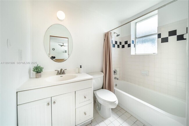 Building Photo - 1502 Jefferson Ave