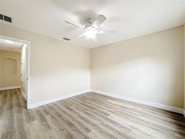 Building Photo - 14746 Clarkson Dr