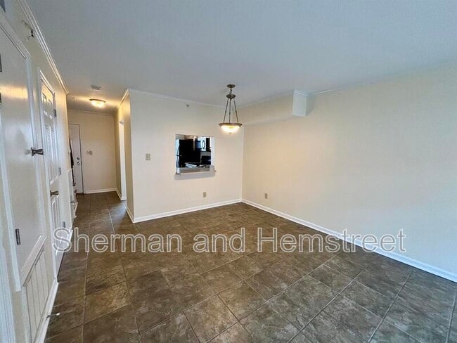 Building Photo - 2613 Berkshire Rd