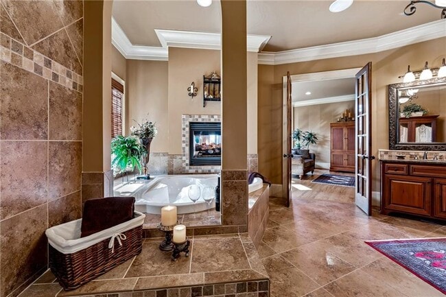 Building Photo - 6407 Grand Marina Cir
