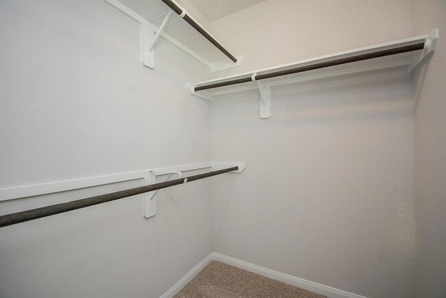 Building Photo - 2745 Williams Grv Ct